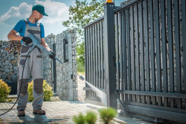 Professional  Pressure Washing Services in La Pine, OR